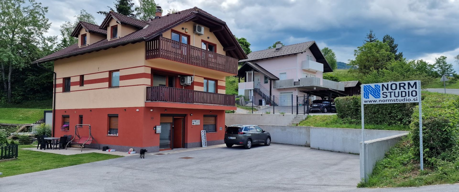 Normstudio - lokacija za osebno dostavo vaših kaset in filmov za profesionalno digitalizacijo